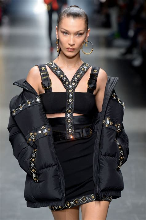 bella hadid fs versace new york|bella hadid fashion.